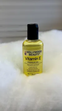 Hollywood Beauty Vitamin E premiuHollywood Beauty Vitamin E Premium Oil – 2 ozm oil – Image 2