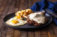 Hamburger Steak & Eggs – Image 1