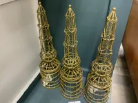 Gold Wire Architectural Obelisk Sculptures  – Image 1
