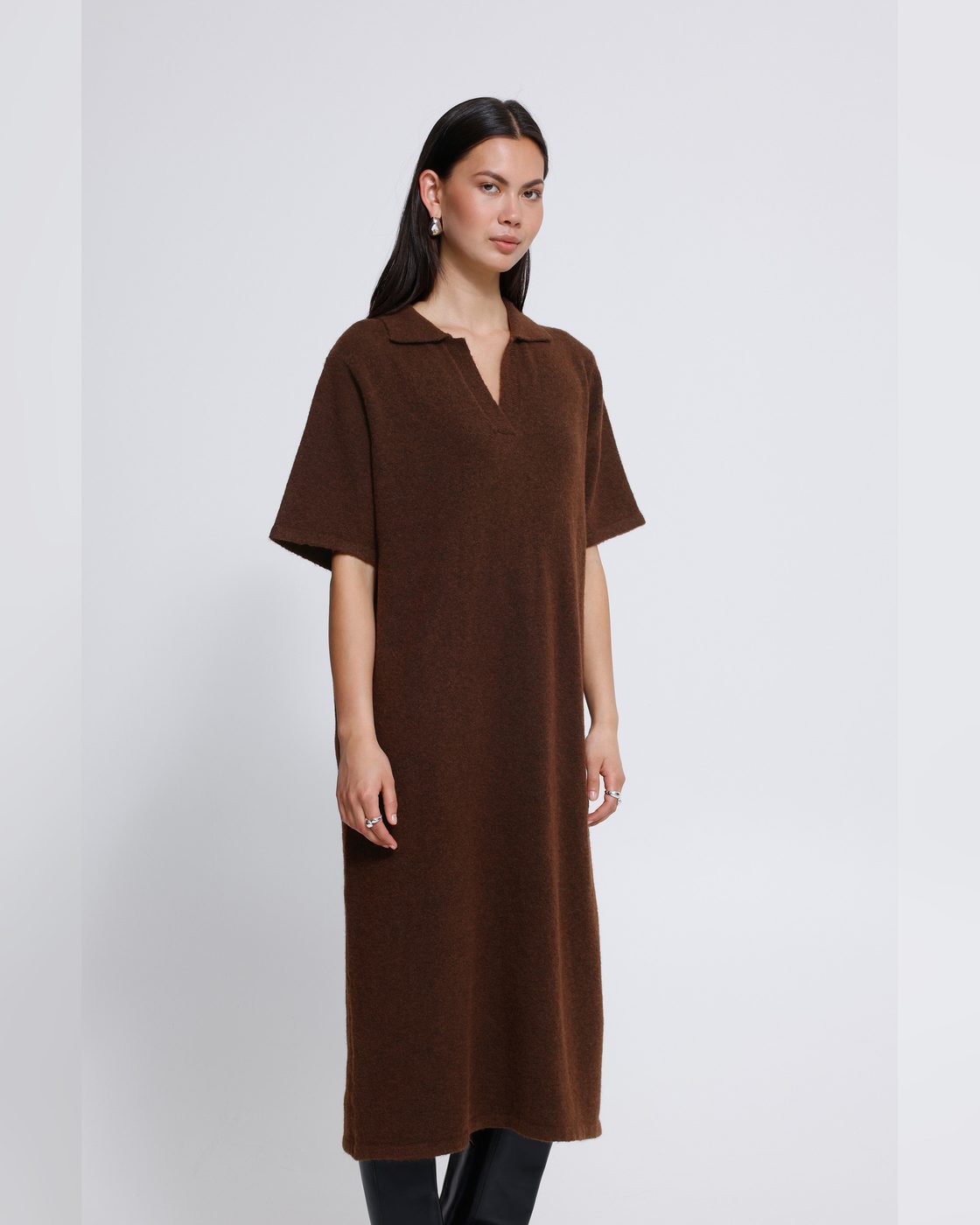 ICHI Strickkleid Dasila Polokragen Braun – Bild 3