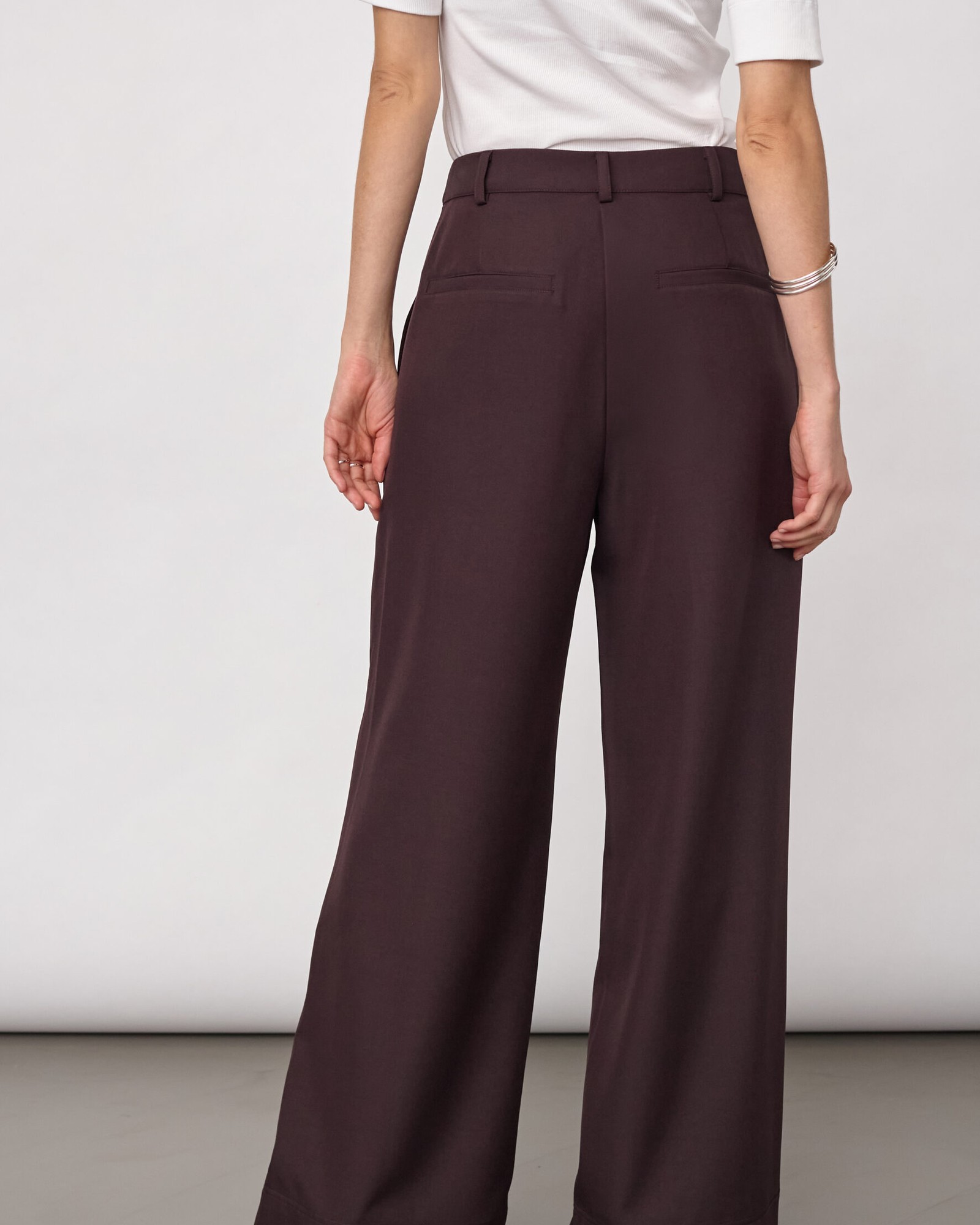 CoCouture Hose Luna Bundfalte weit Bison – Image 4