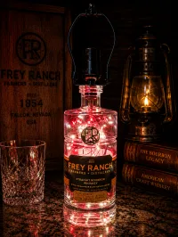 (PRE-ORDER) Frey Ranch- Whiskey Lamp- Black Label – Image 1