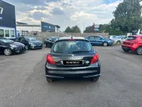 Peugeot 207 1.4 Essence – Image 1