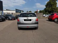 Kia Rio Essence – Image 2