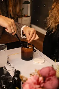 Taller Presencial Velas en Navidad : Tu Primer Paso Hacia Algo Propio – Image 16