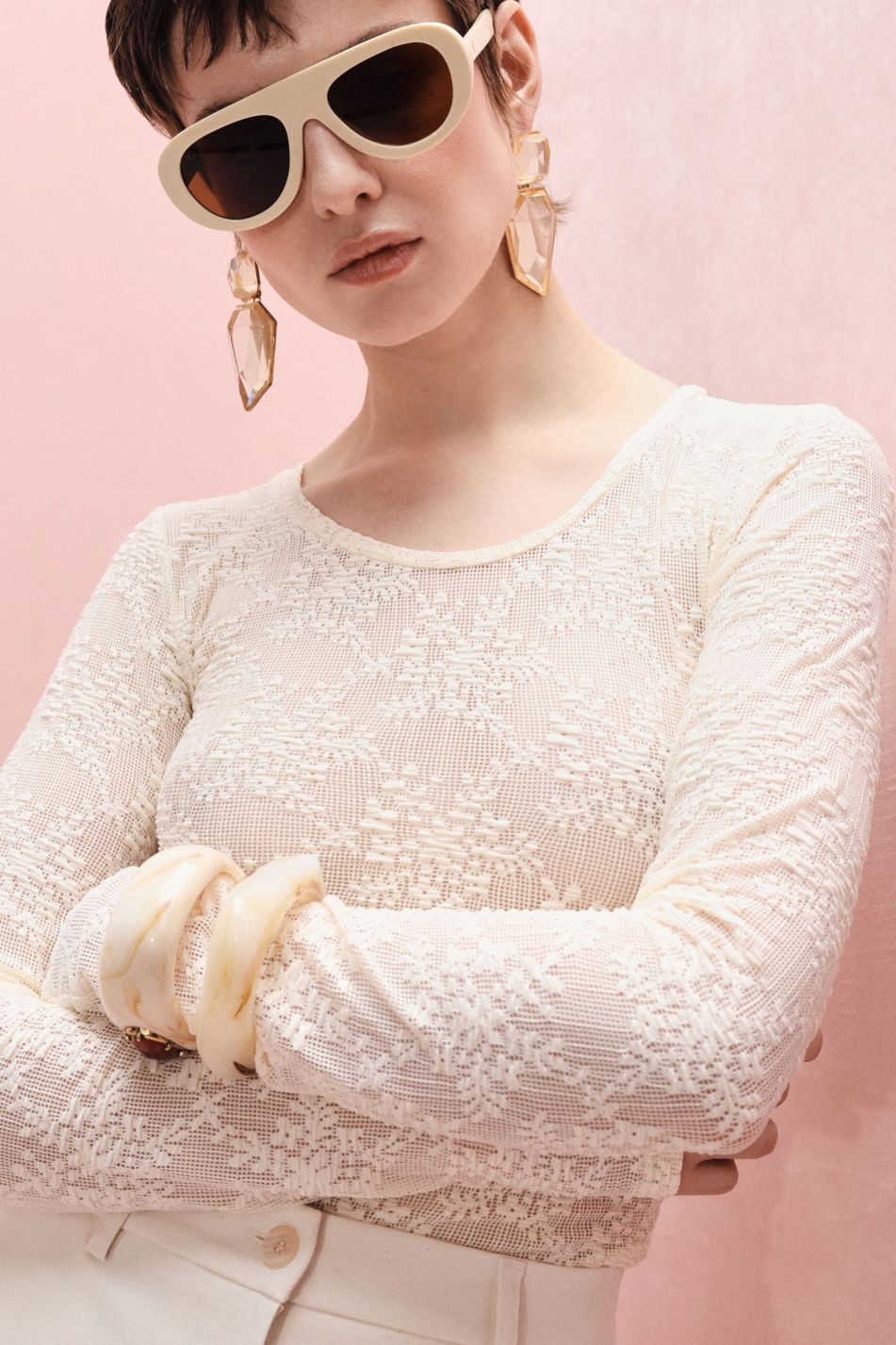 LONG-SLEEVE LACE T-SHIRT WITH FLORAL PATTERN – Image 2