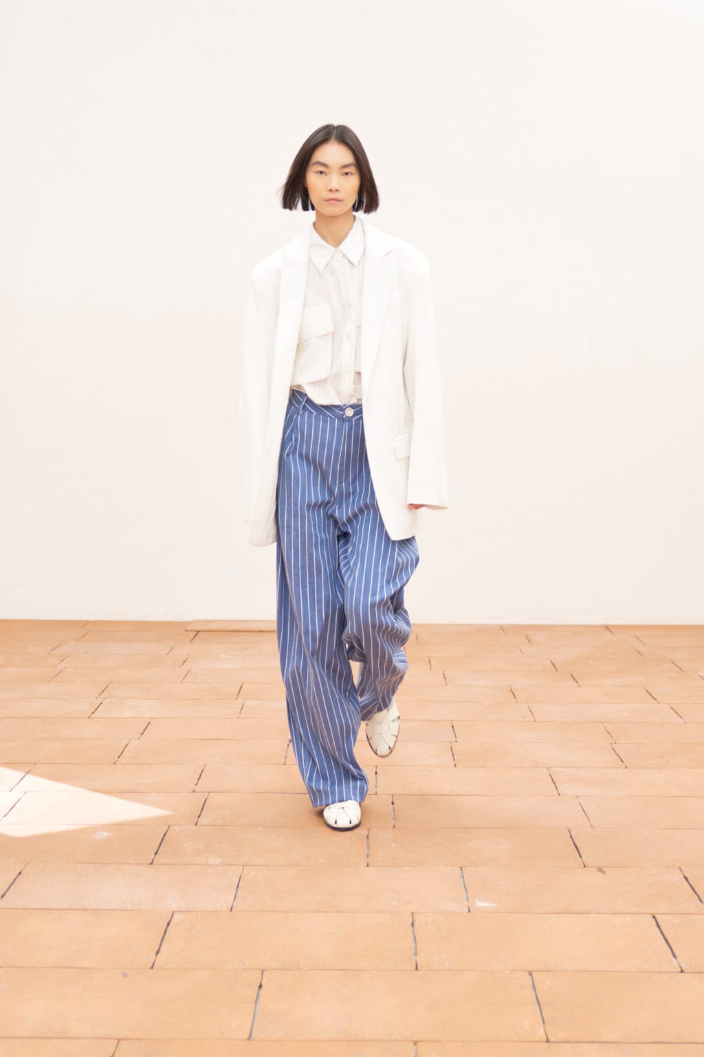 OVERSIZED BLAZER – Image 2