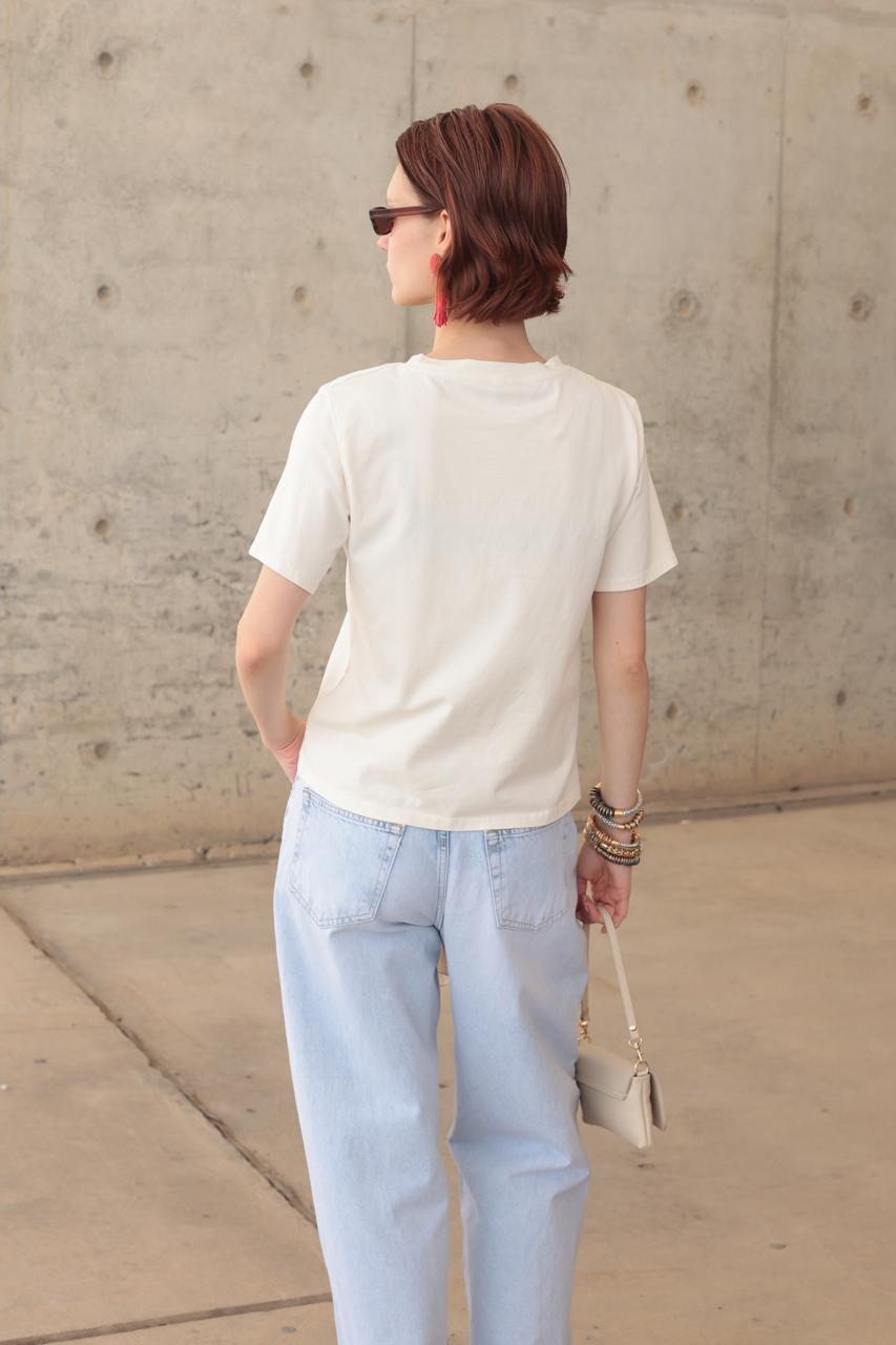 BASIC T-SHIRT WITH ROUND NECK – Image 2