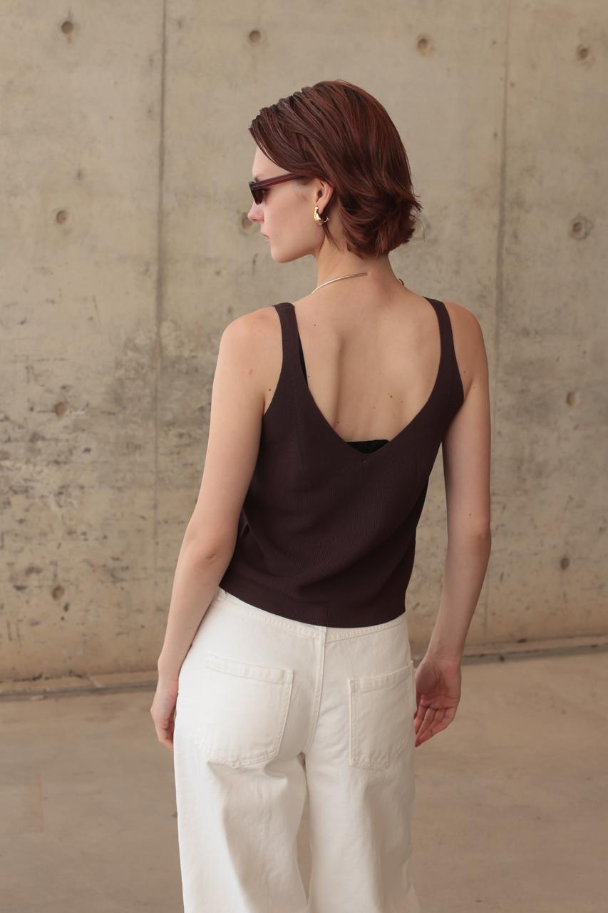 TOP WITH STRAPS AND FRONT BUTTON CLOSURE -DARK BROWN – Image 1