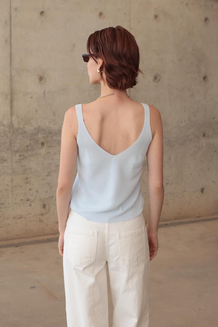 ΤOP WITH STRAPS AND FRONT BUTTON CLOSURE-LIGHT BLUE – Image 3