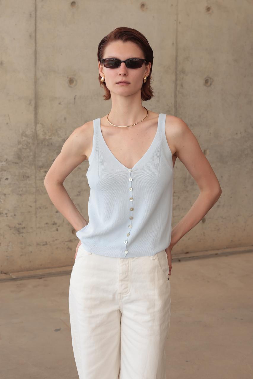ΤOP WITH STRAPS AND FRONT BUTTON CLOSURE-LIGHT BLUE – Image 2