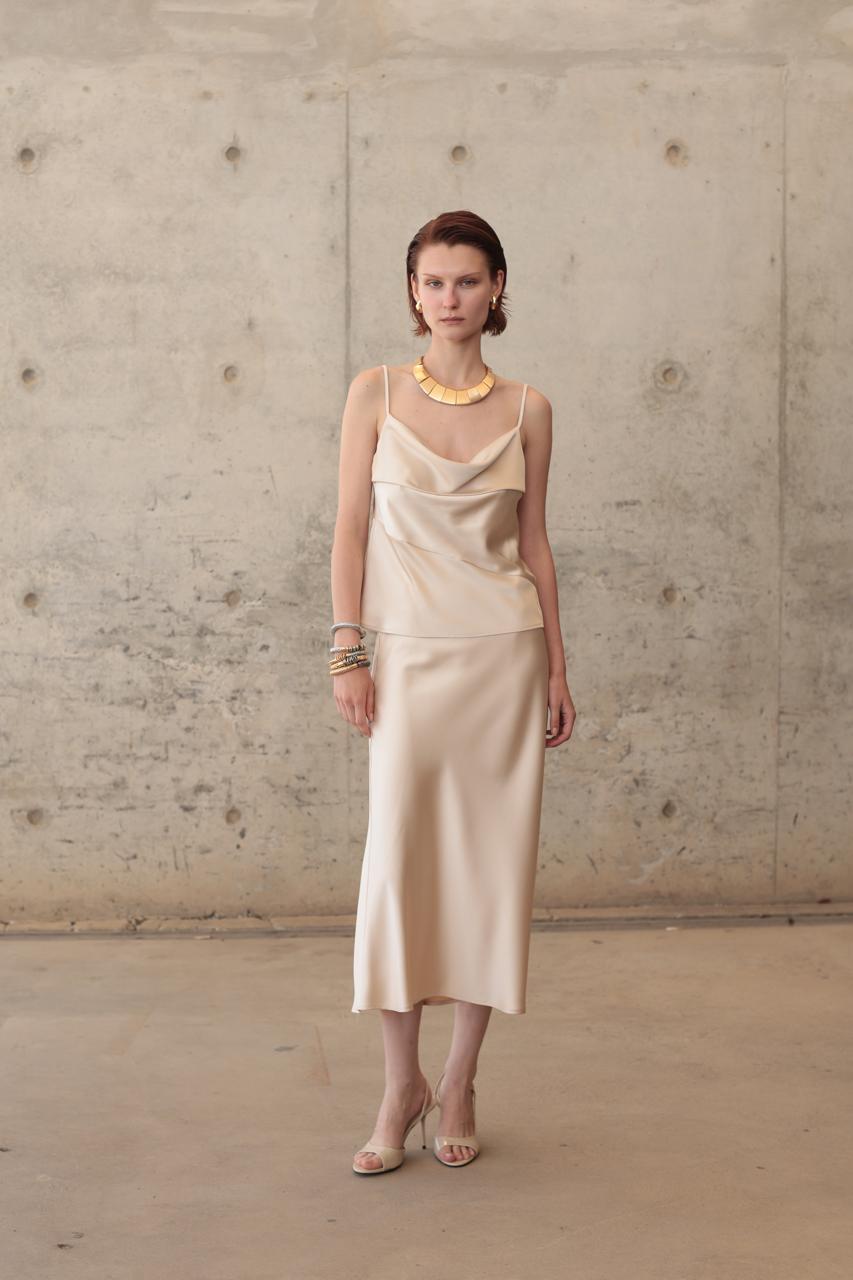 TOP WITH COWL NECK AND THIN STRAPS – Image 4