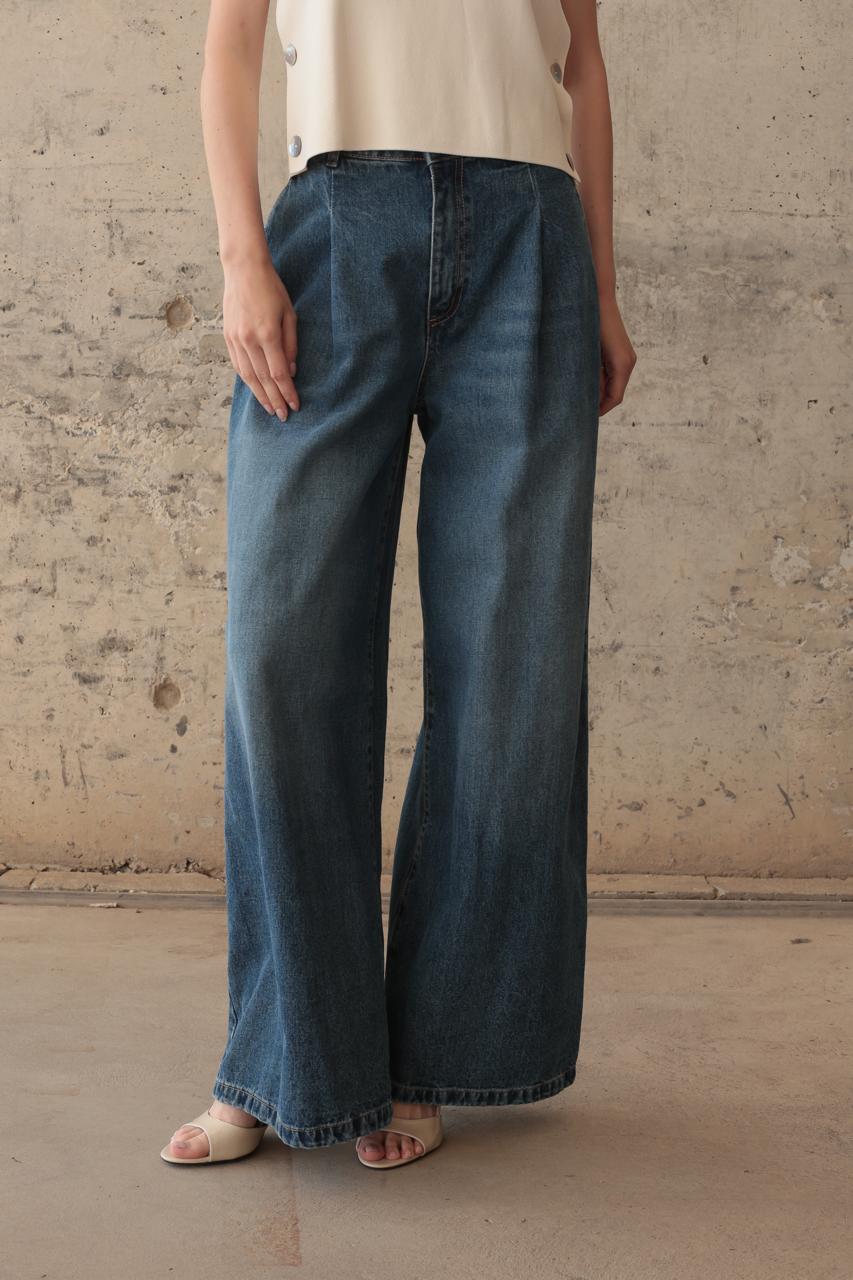 HIGH-WAIST-WIDE LEG-FULL LENGTH JEAN WITH BELT LOOPS – Image 2