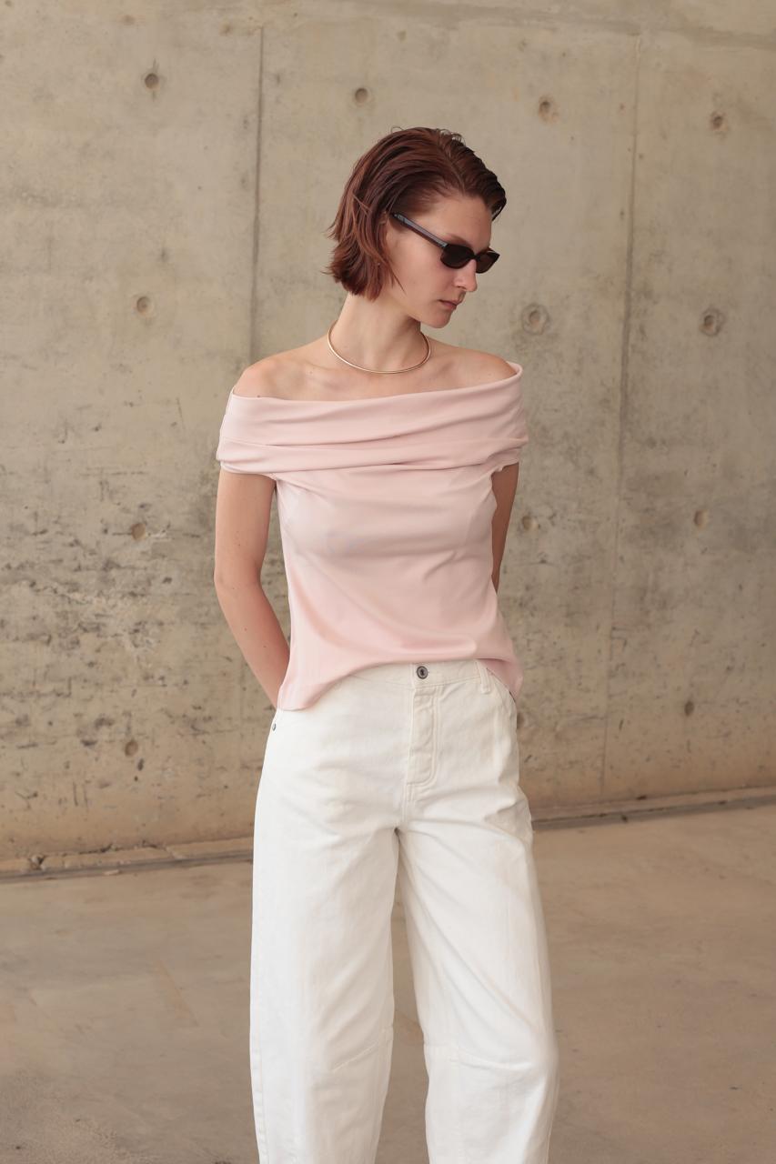 RELAXED JEAN WITH A MODERN TAPERED FIT – Image 2