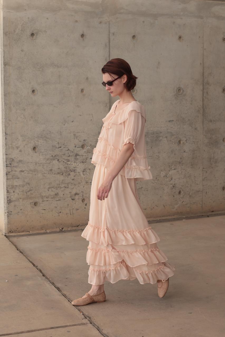 SOFT BLUSH PINK CHIFFON TOP AND MUCHING RUFFLE SKIRT WITH A LIGHT, FLOWING FIT – Image 2