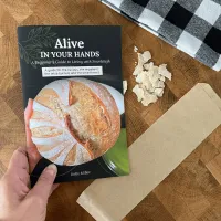 Sourdough Basics Booklet + Organic Dehydrated Sourdough Starter – Image 2