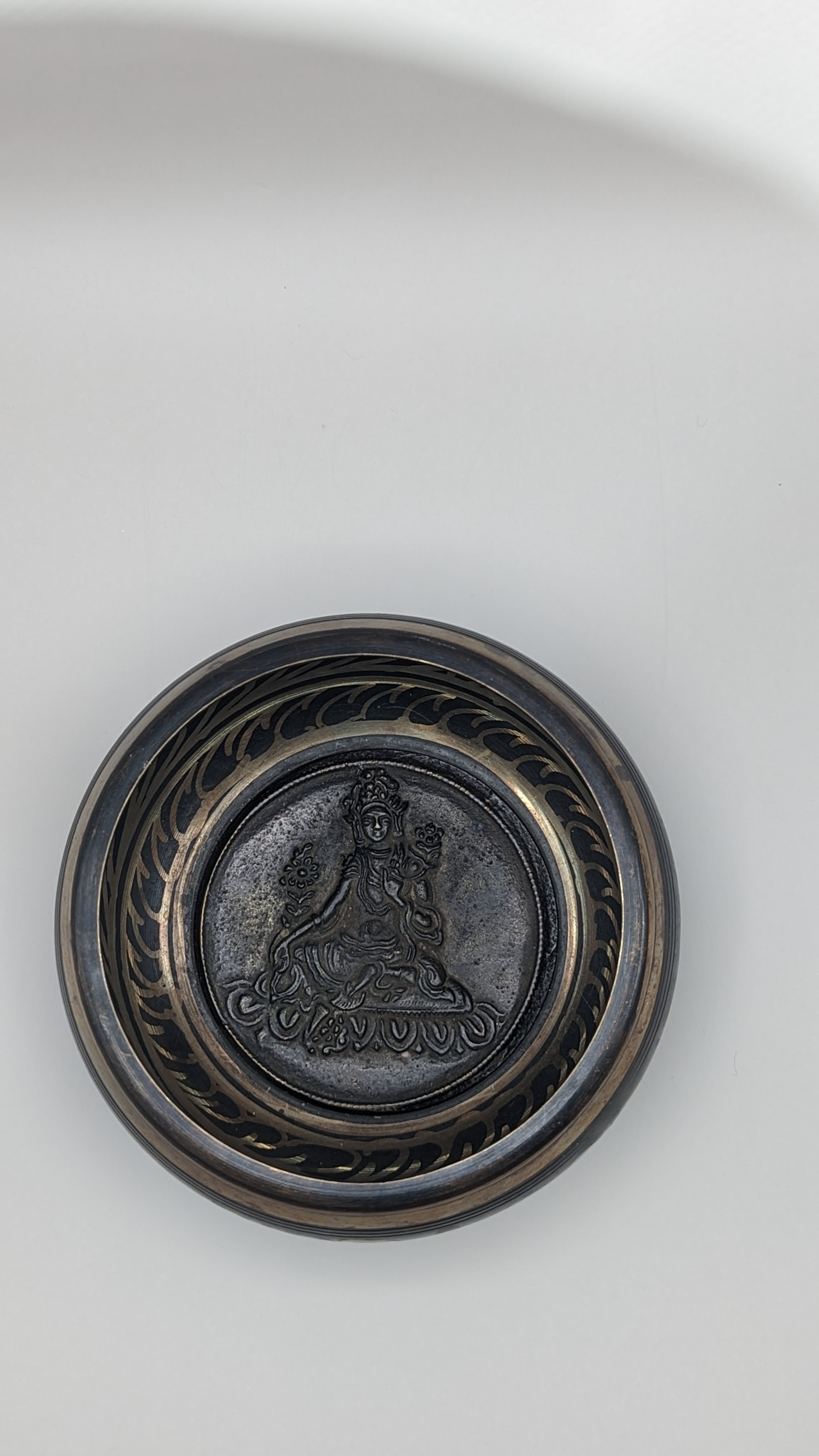 Cast Singing Bowls – Image 2