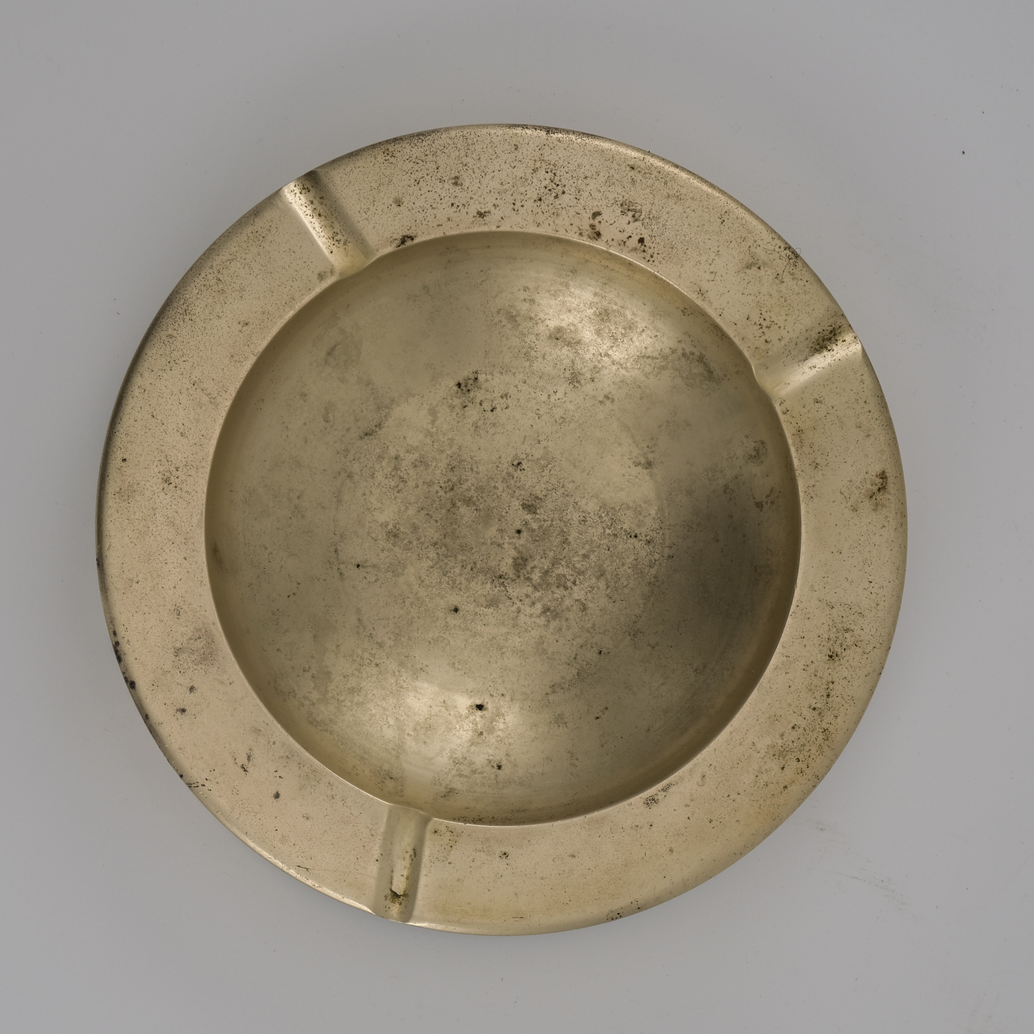 Vintage Brass Ashtray with Hand Engraved Message – Image 2