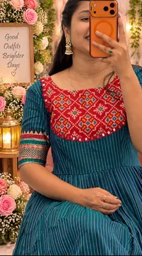 Narayanpeta Handloom Teal Blue Long Frock – Image 2