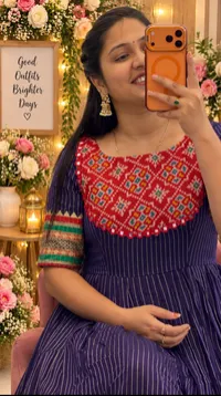 Narayanpeta Handloom Long Frock – Image 2