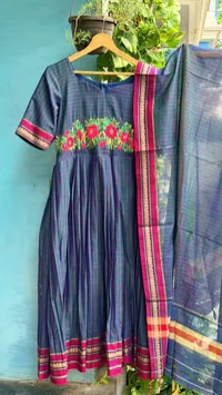 Narayanpeta Handloom – Image 1