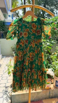 Crush Chiffon Elbow Sleeve Kids Frock – Image 1