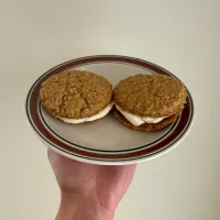 OATMEAL CREAM PIE COOKIES – Image 1