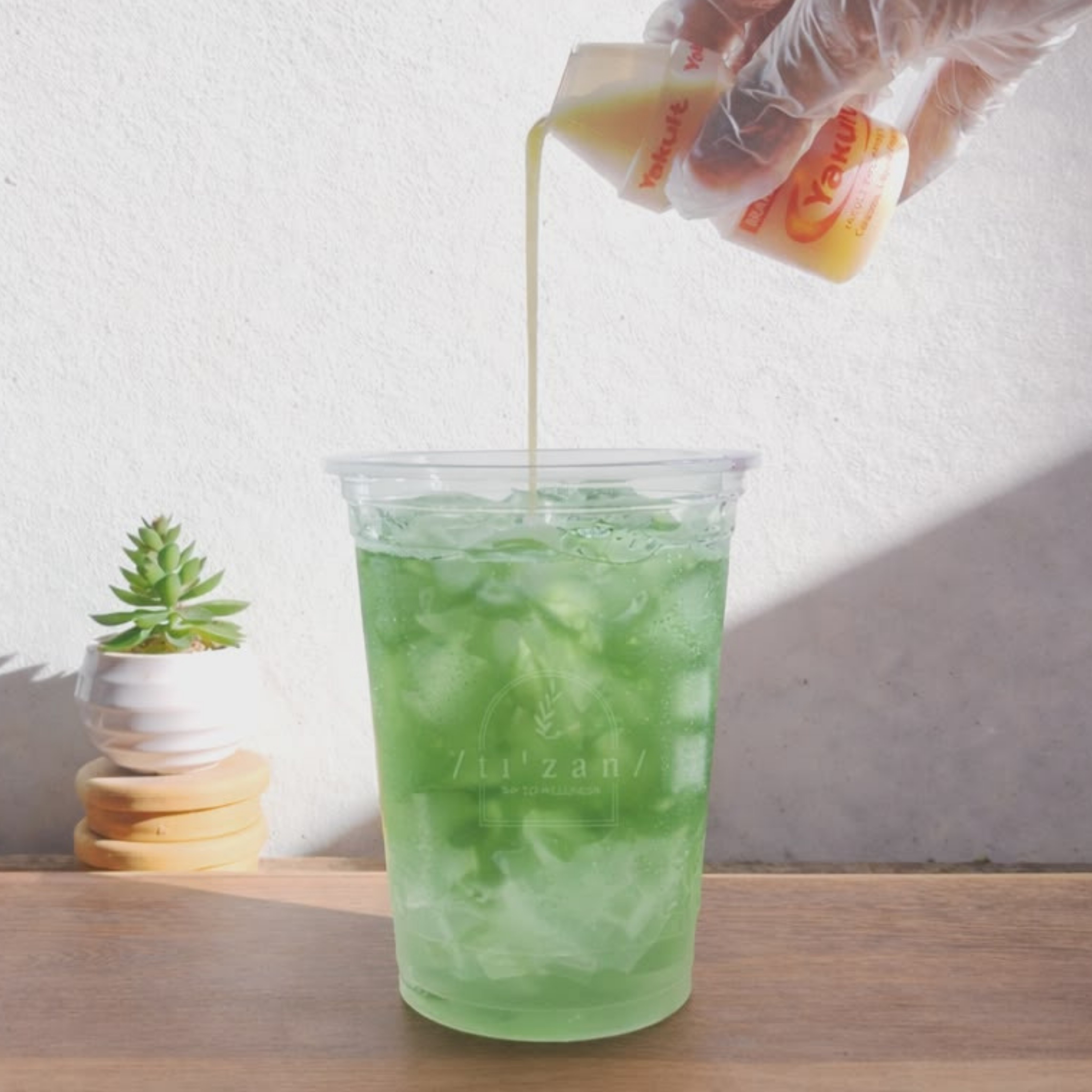 Peppermint Yakult – Image 1
