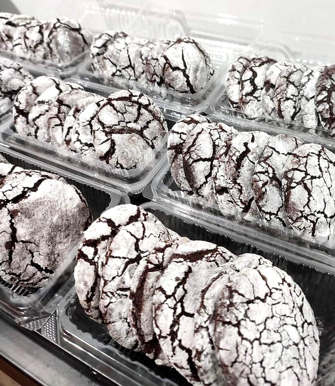 Chocolate Crinkles – Image 1