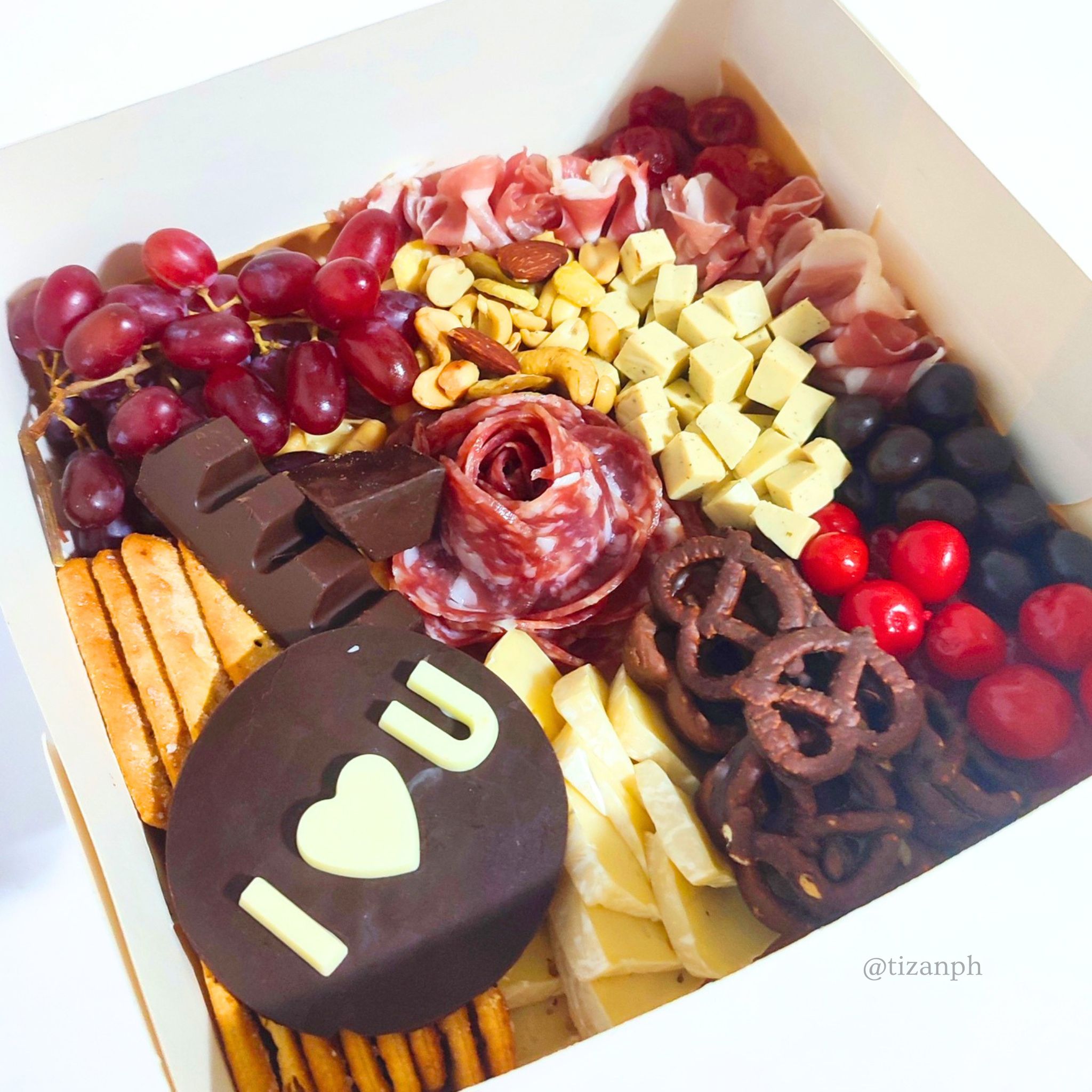 Cold Cuts Grazing Box – Medium
