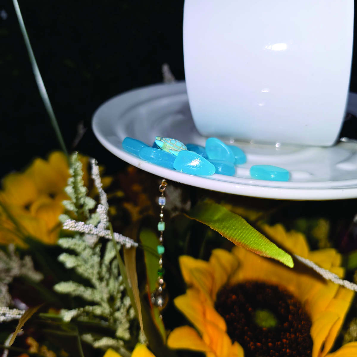 Coastal Sea Turtle Teacup Garden Bird Feeder – Image 4