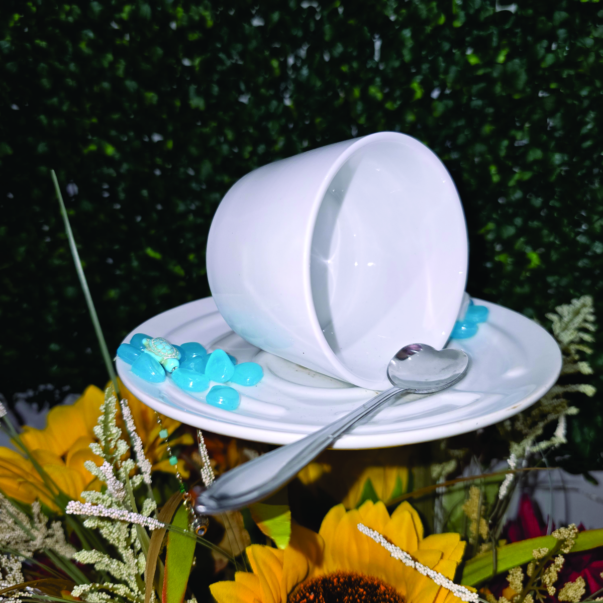 Coastal Sea Turtle Teacup Garden Bird Feeder – Image 1