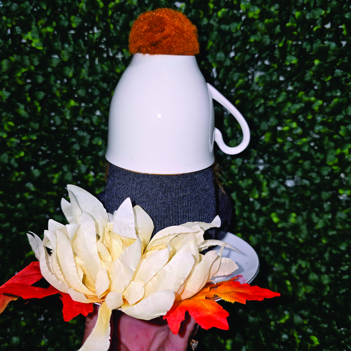 Rusty – The Rustic Woodland Teacup Gnome – Image 2