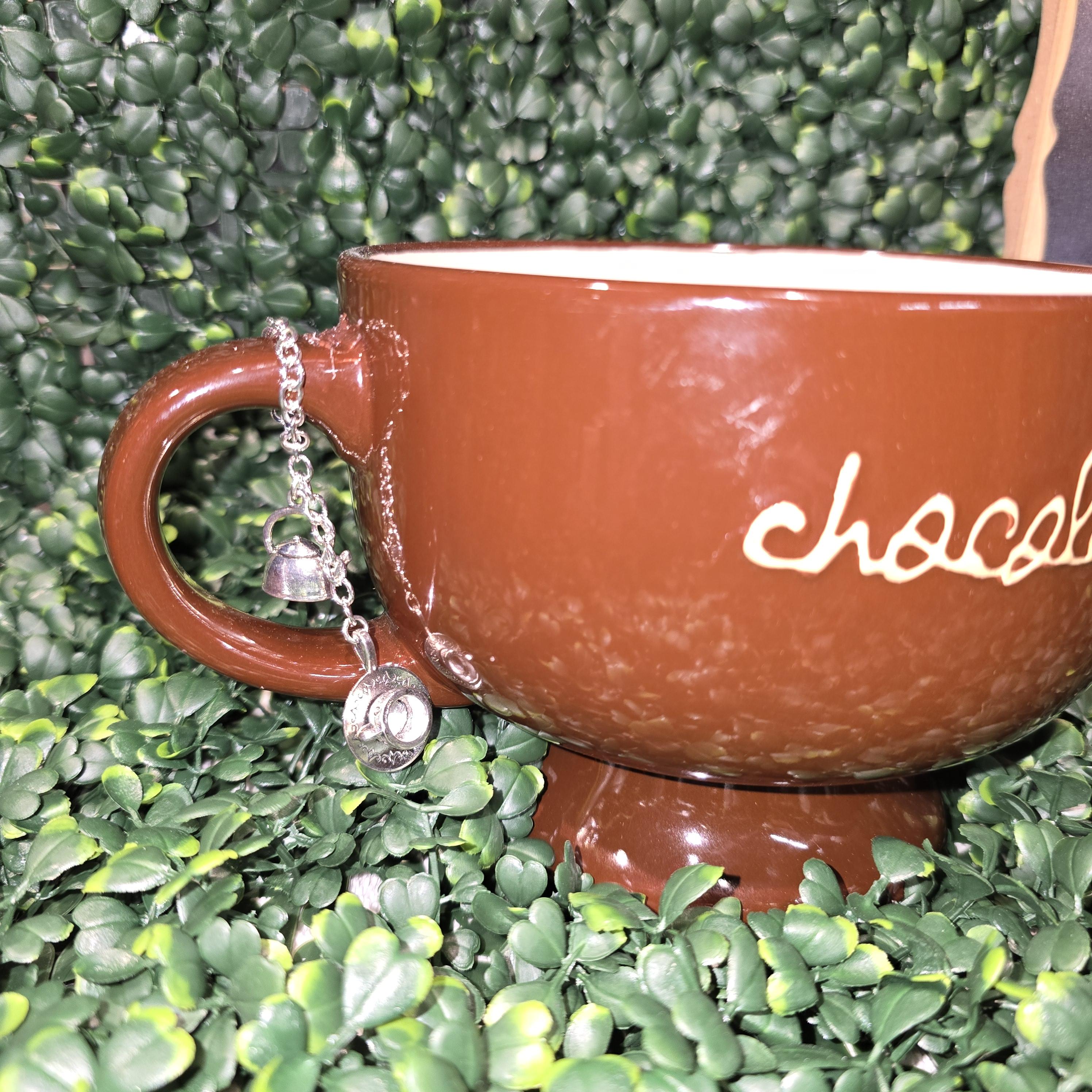 Nature's Sip™ Chocolate Bee Pollinator Water Bowl – Image 2