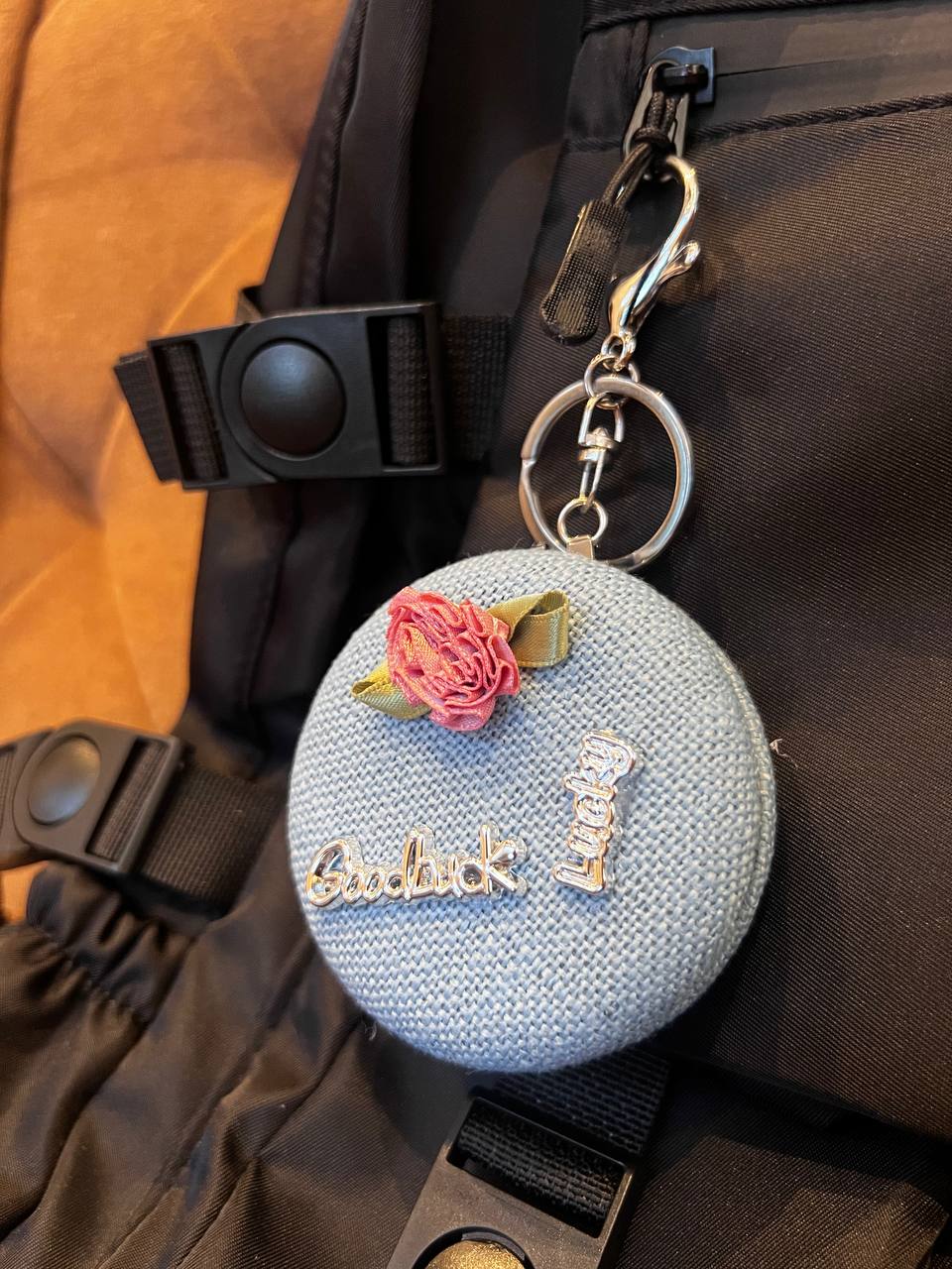 Petit Blossom Macaron Mirror Case – Blue (Goodluck)