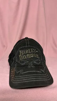 Harley-Davidson Studded Skull Trucker – Image 1