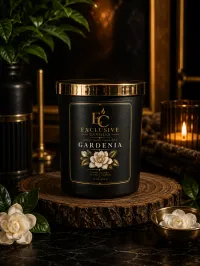 Gardenia Luxury Scented Candle  – Image 1