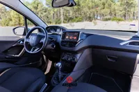 Peugeot 208 1.5 BlueHDi Signature ||2019||120000km||Gasóleo||Manual||102CV||Em Stock – Image 29