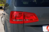Volkswagen Touran 2.0TDI Highline DSG||2015||230000km||Gasóleo||Automática||140CV||Em Stock – Image 17