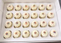 Mini Cupcakes – Image 1