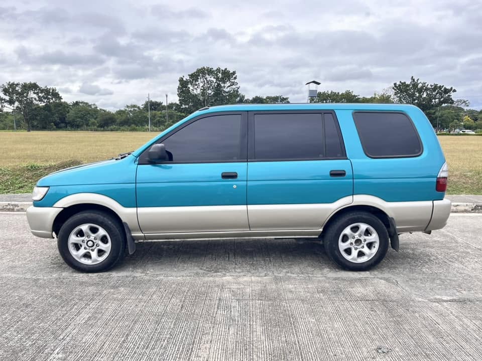 2001 Isuzu Hi-Lander – Image 6