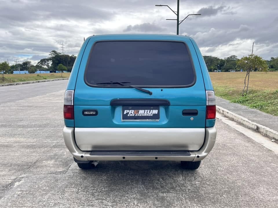 2001 Isuzu Hi-Lander – Image 3