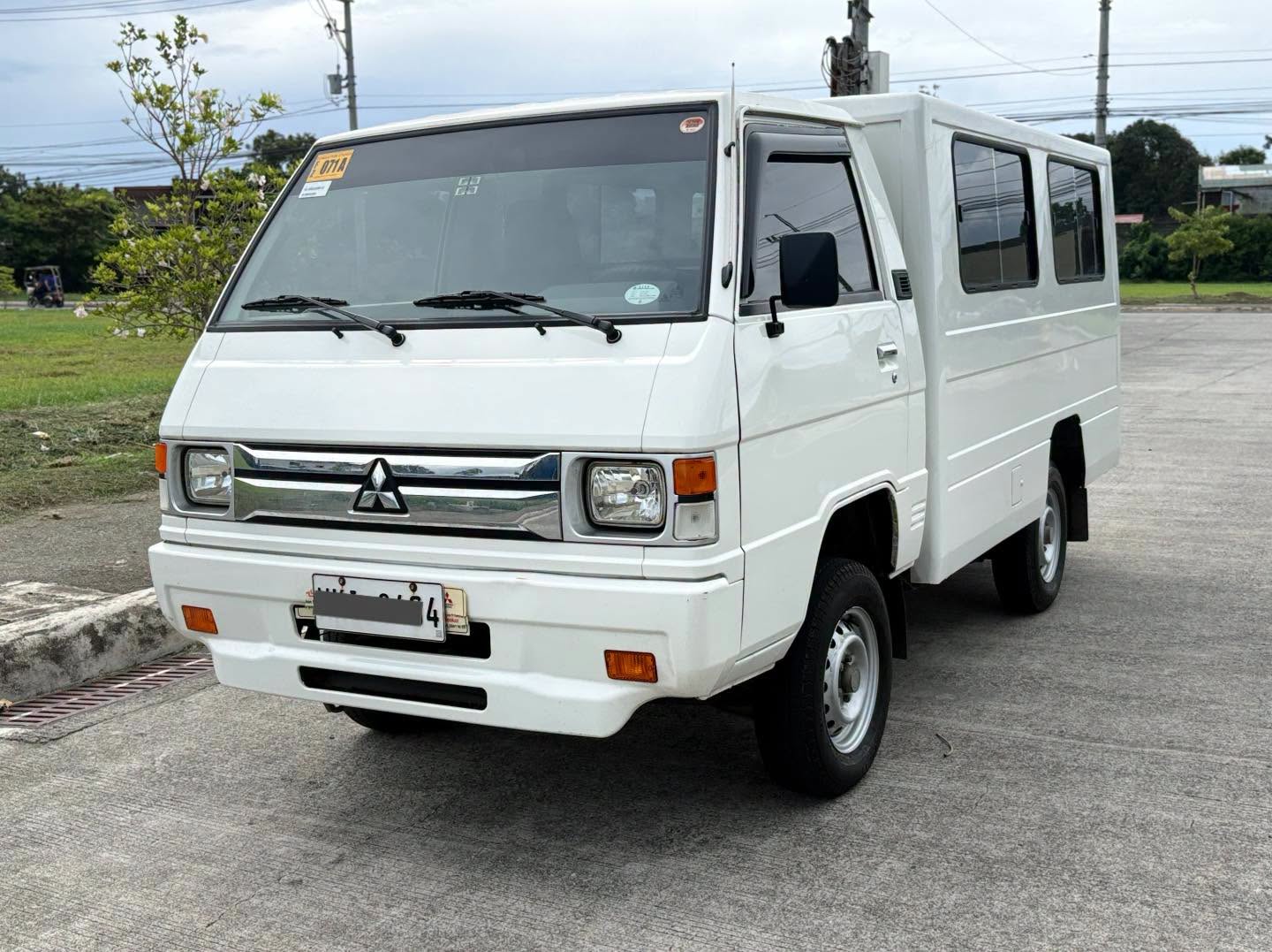 2024 Mitsubishi L300 – Image 2