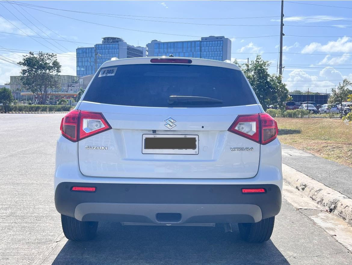2019 Suzuki Vitara GLX – Image 2