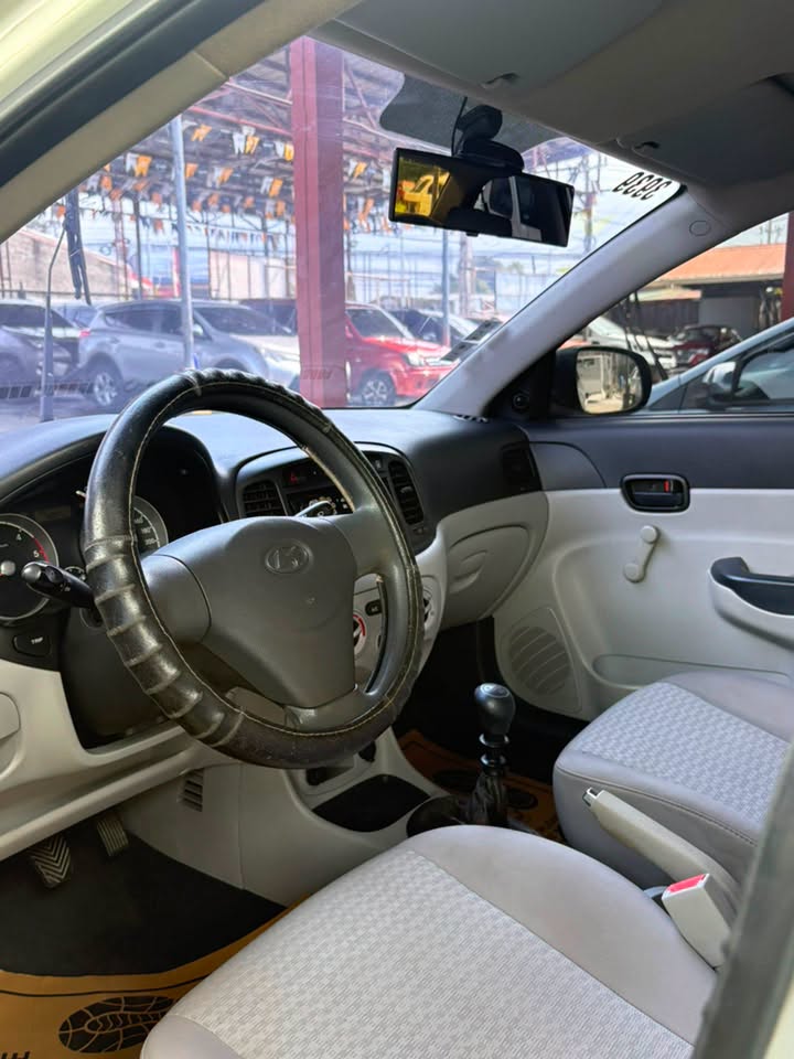 2011 Hyundai Accent CRDI – Image 5