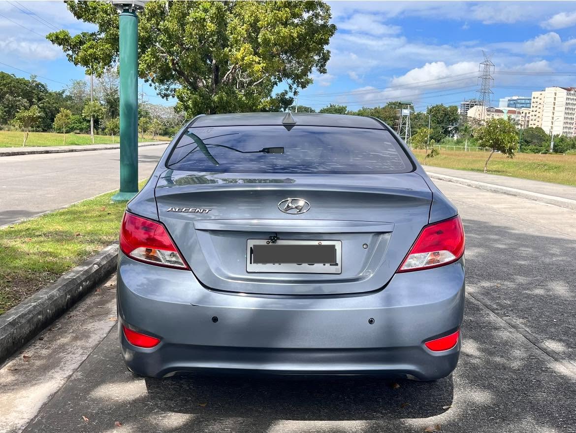 2019 Hyundai Accent GL – Image 4