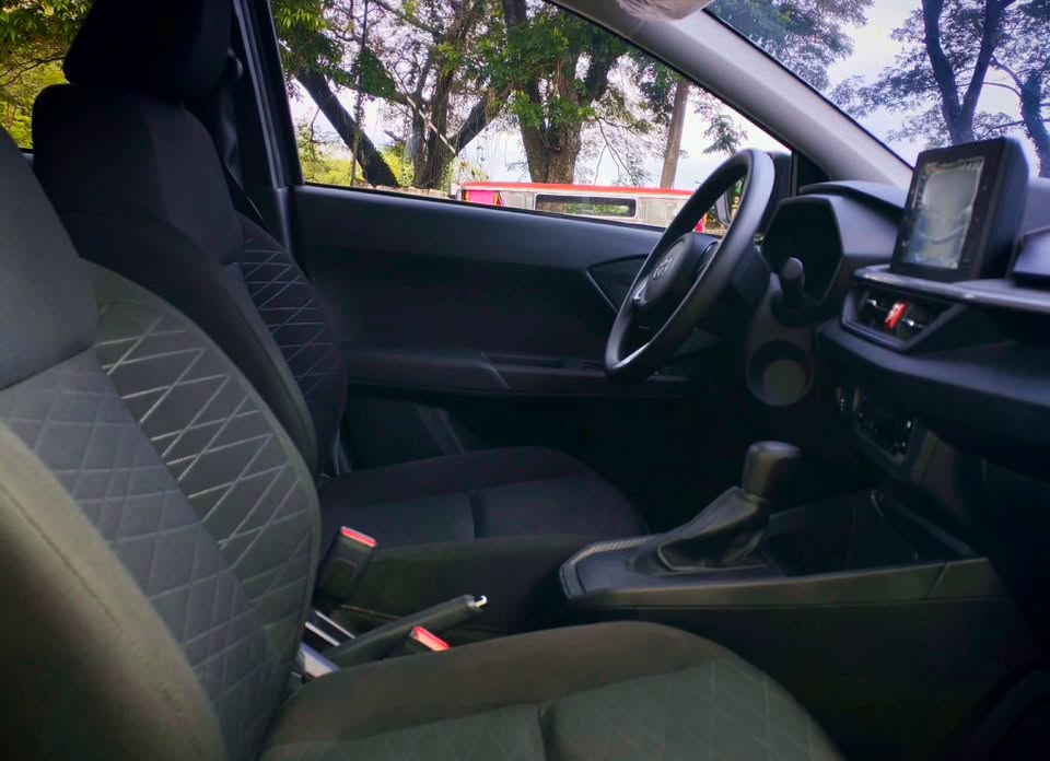 2025 Toyota Wigo G CVT – Image 6