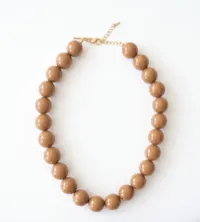 Chicle beads necklace – Caramel