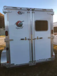 2026 Genesis 16' Slant Load Bumper Pull (2 Horse) – Image 8