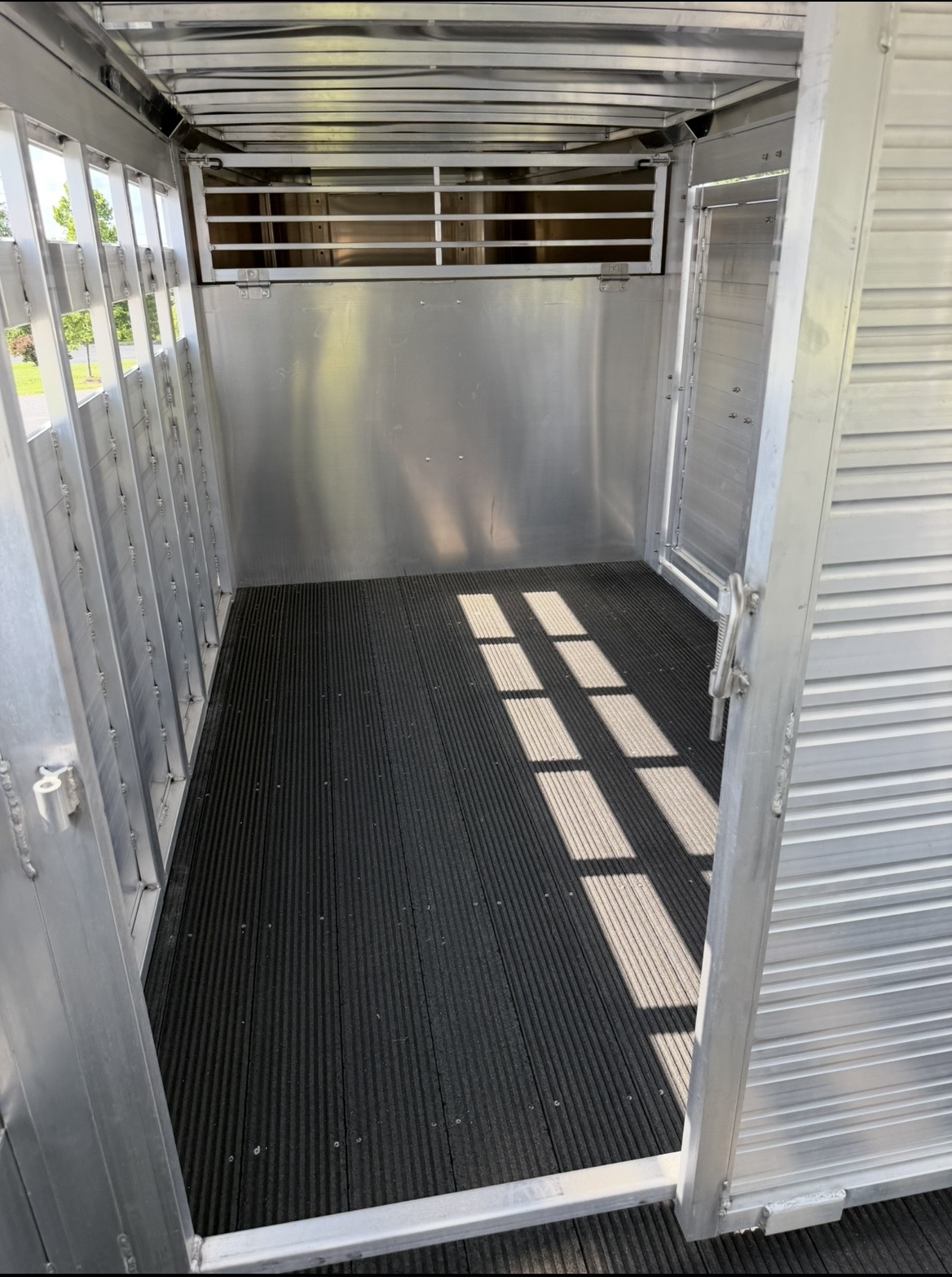 2026 Stockman 20' Gooseneck – Image 3